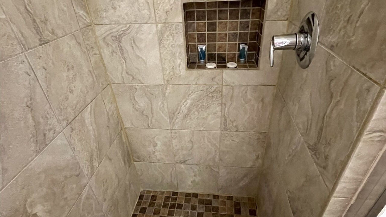 Photo of Bathroom in Lyons