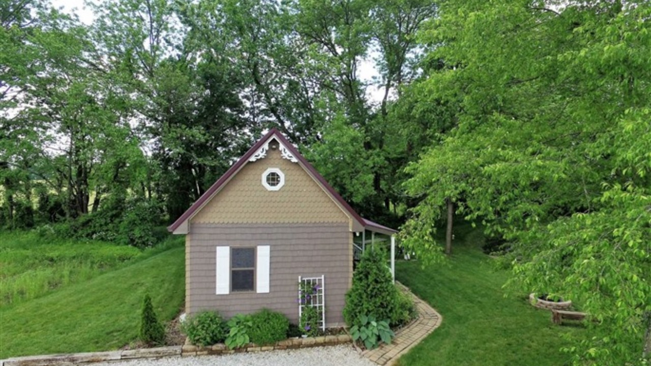 Photo of Outdoor in Lyons