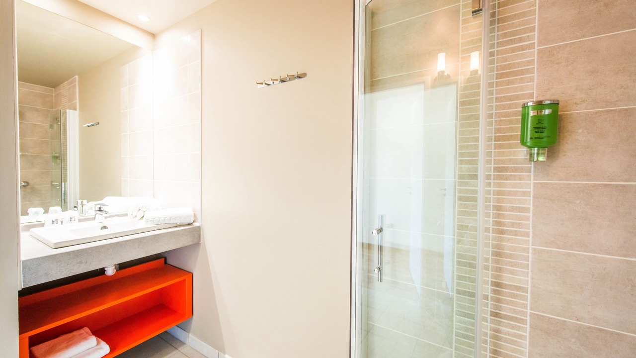 Photo of Bathroom in Saint-Martin-d'Heres