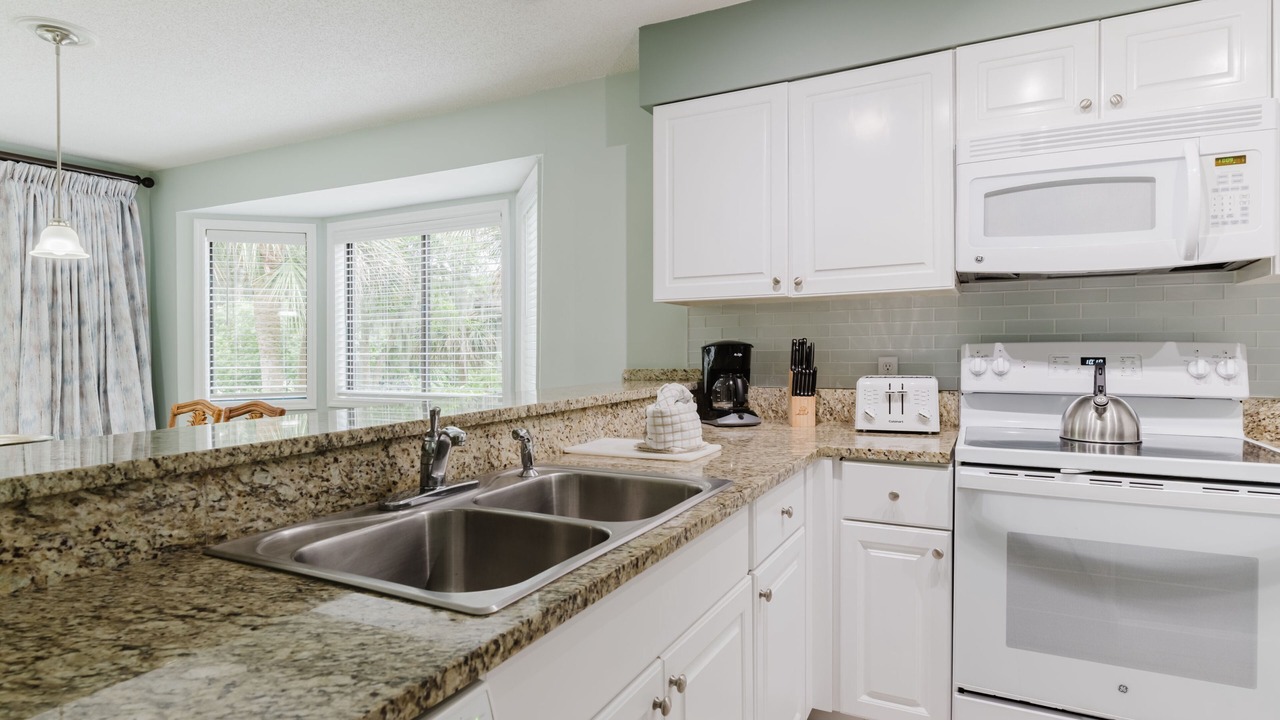 Photo of Kitchen in Shipyard Plantation