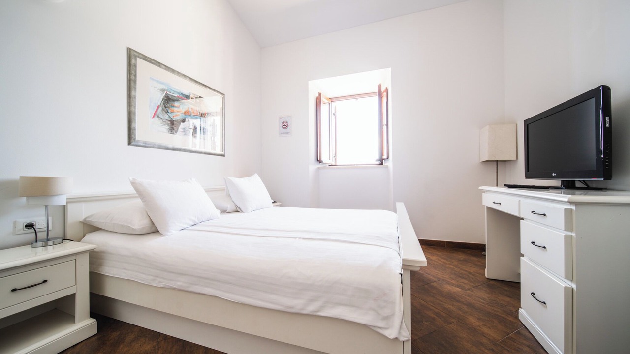 Photo of Bedroom in Slano