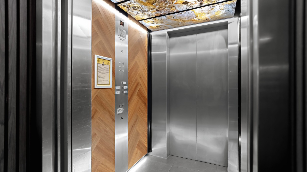 Photo of Others in Mont Albert