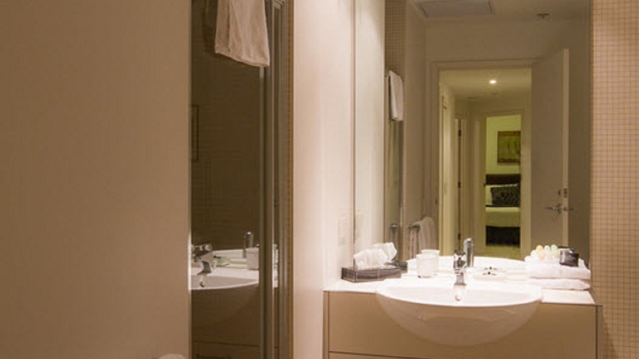 Photo of Bathroom in Docklands