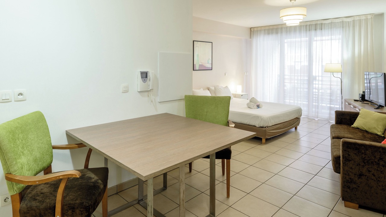 Photo of Livingroom in Carmes