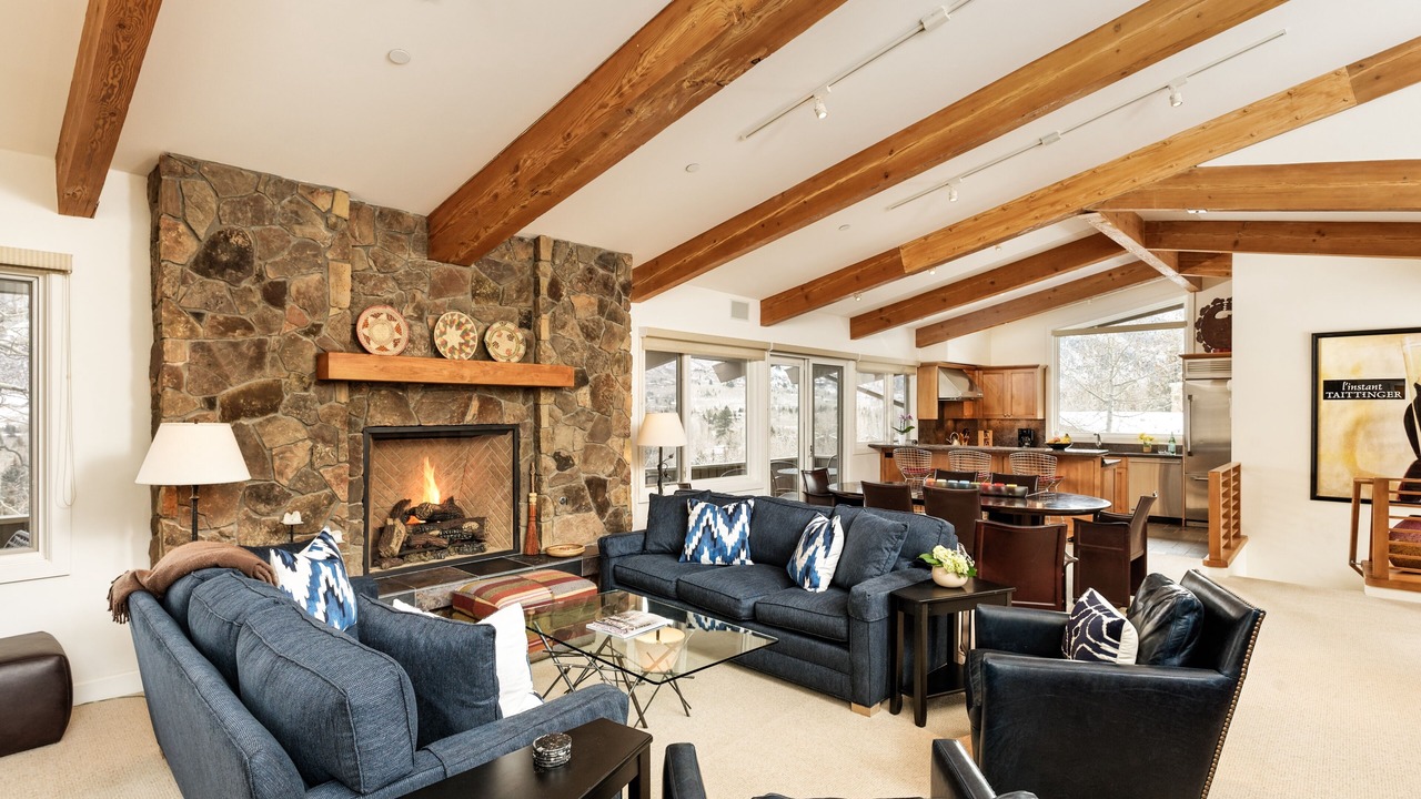 Photo of Livingroom in Aspen
