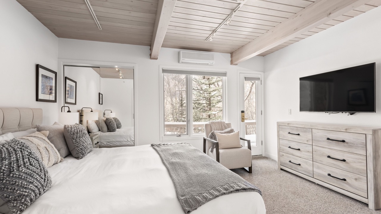 Photo of Bedroom in Aspen