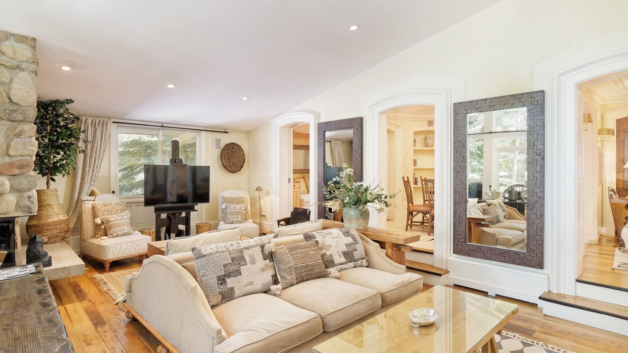 Photo of Livingroom in Aspen