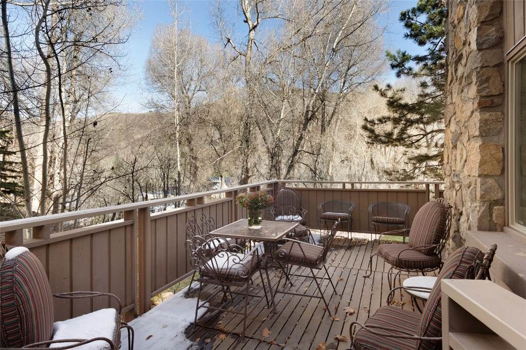 Photo of Patio Balcony in Aspen