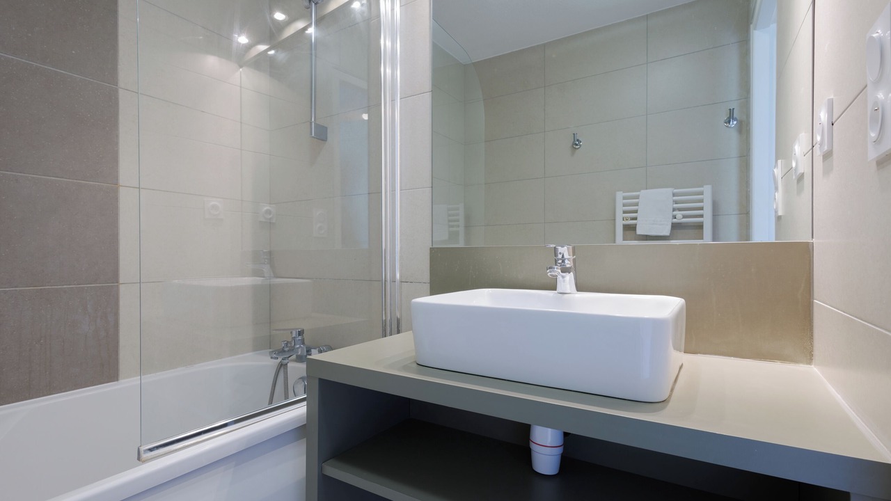Photo of Bathroom in Remoulins