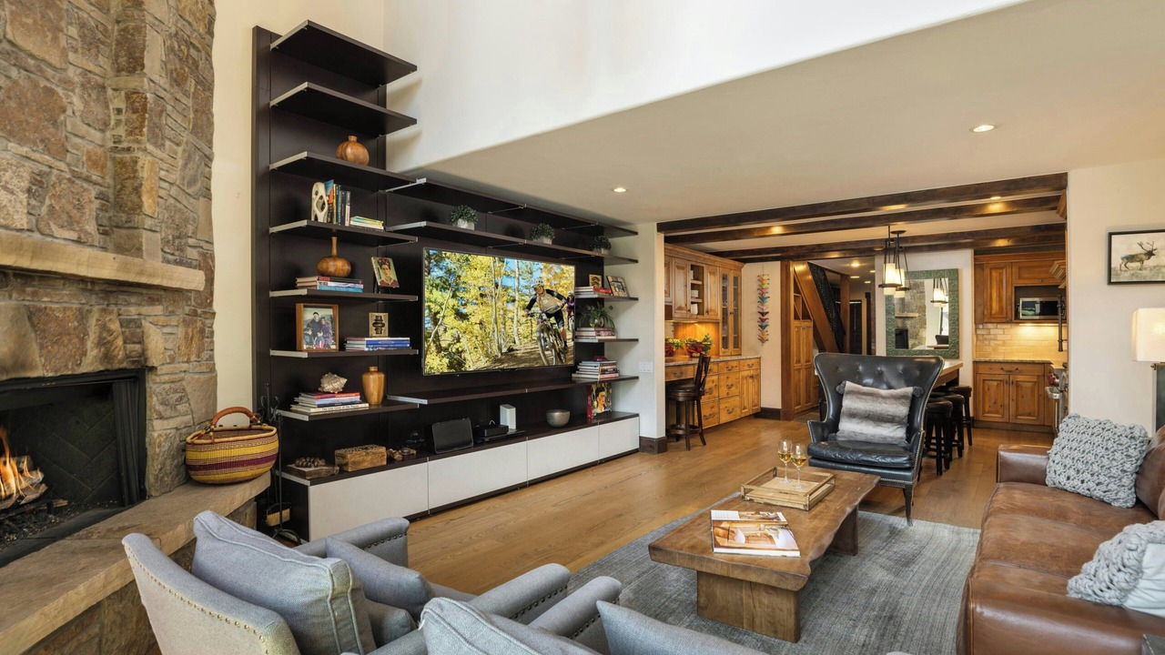 Photo of Livingroom in Vail