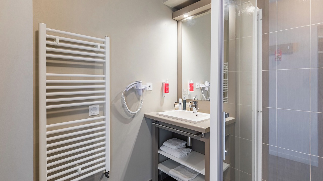 Photo of Bathroom in Cesson-Sevigne