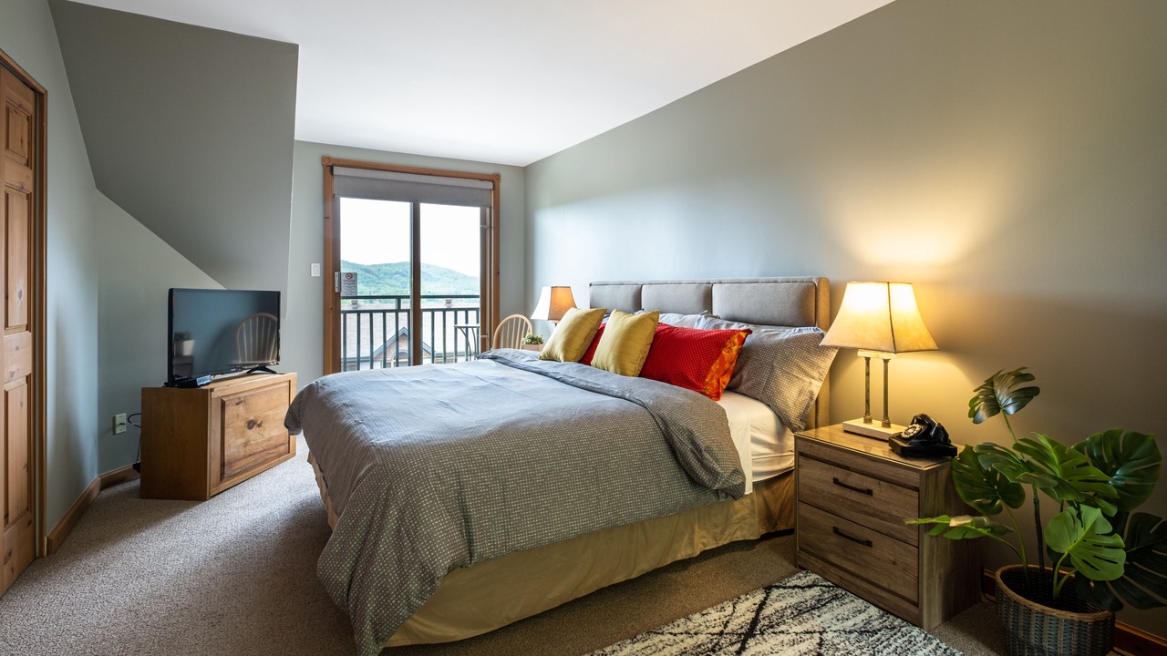 Photo of Bedroom in Mont-Tremblant