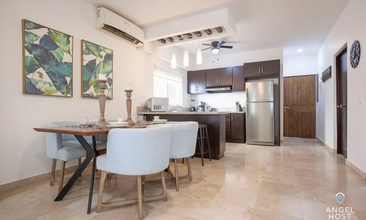 Photo of Others in Esterito