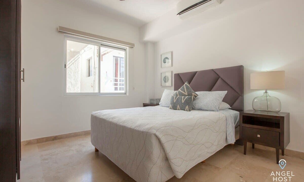 Photo of Others in Esterito