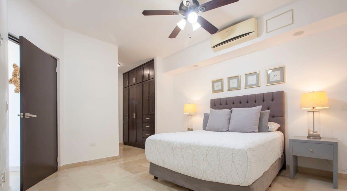 Photo of Others in Esterito