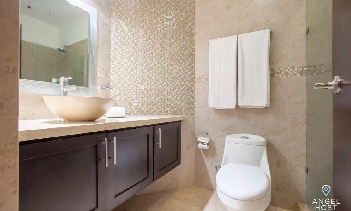 Photo of Bathroom in Esterito