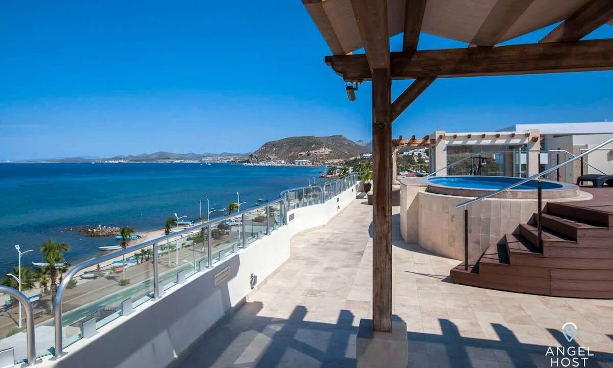 Photo of Others in Esterito