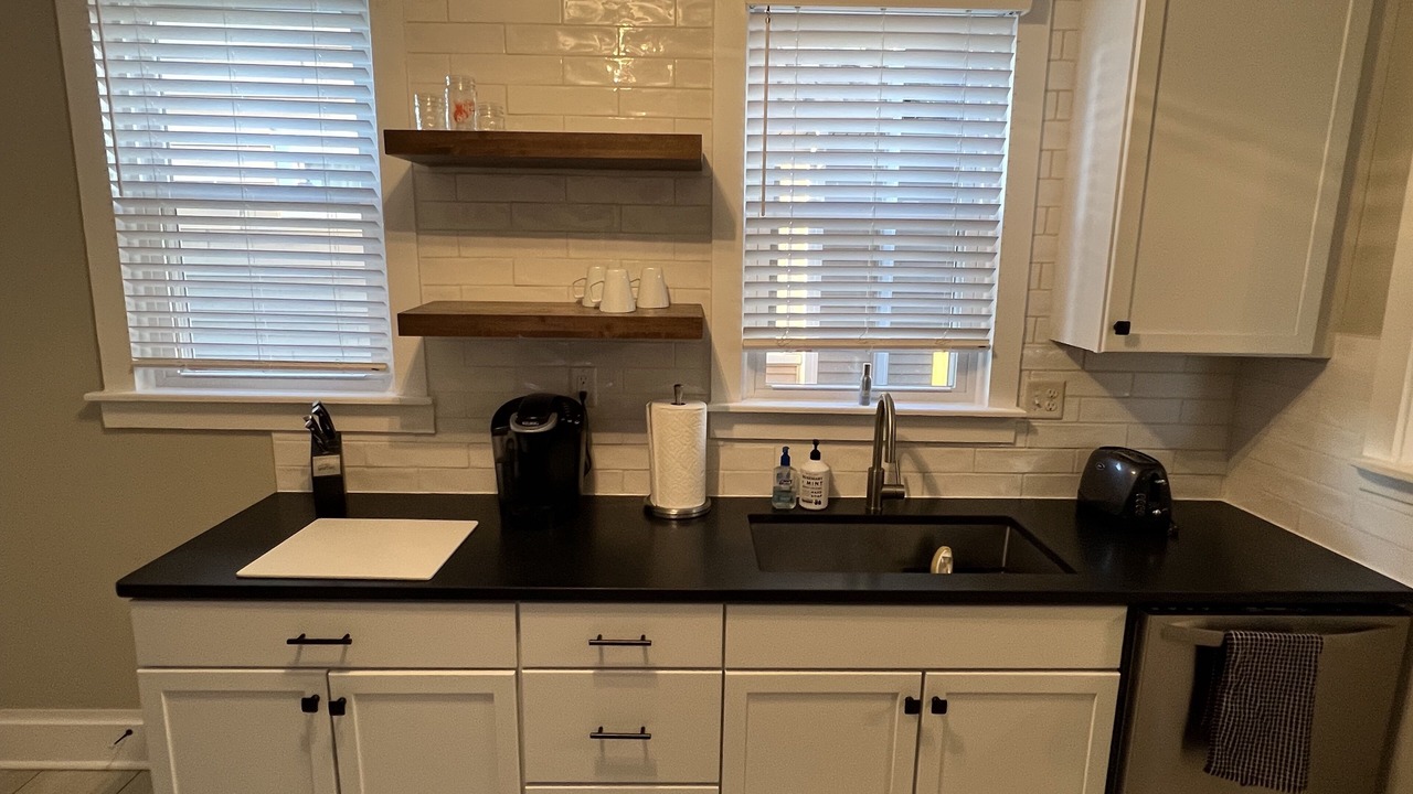 Photo of Kitchen in Weinland Park