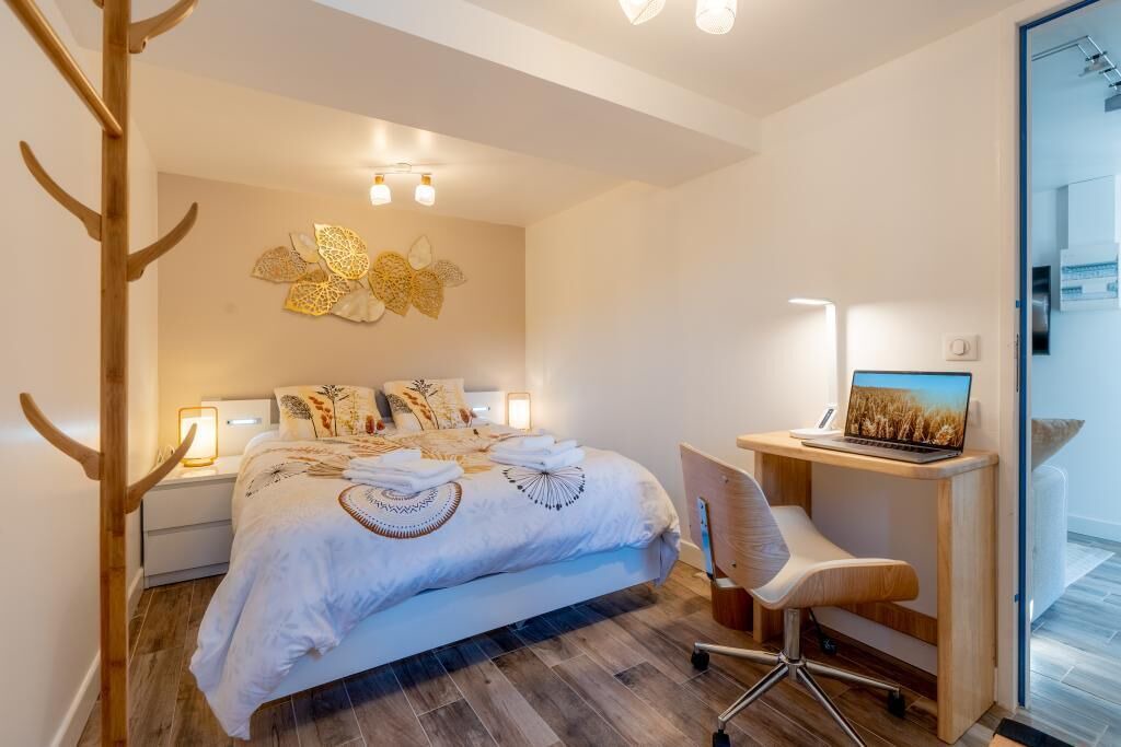 Photo of Bedroom in Mende