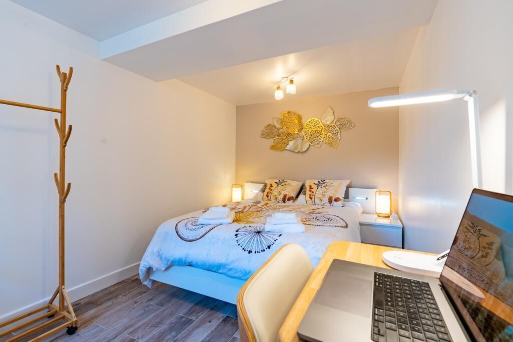 Photo of Bedroom in Mende