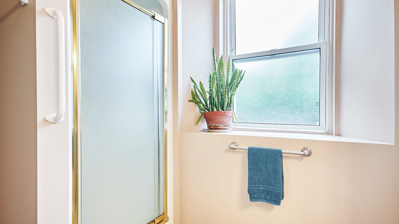 Photo of Bathroom in Edwardsburgh/Cardinal