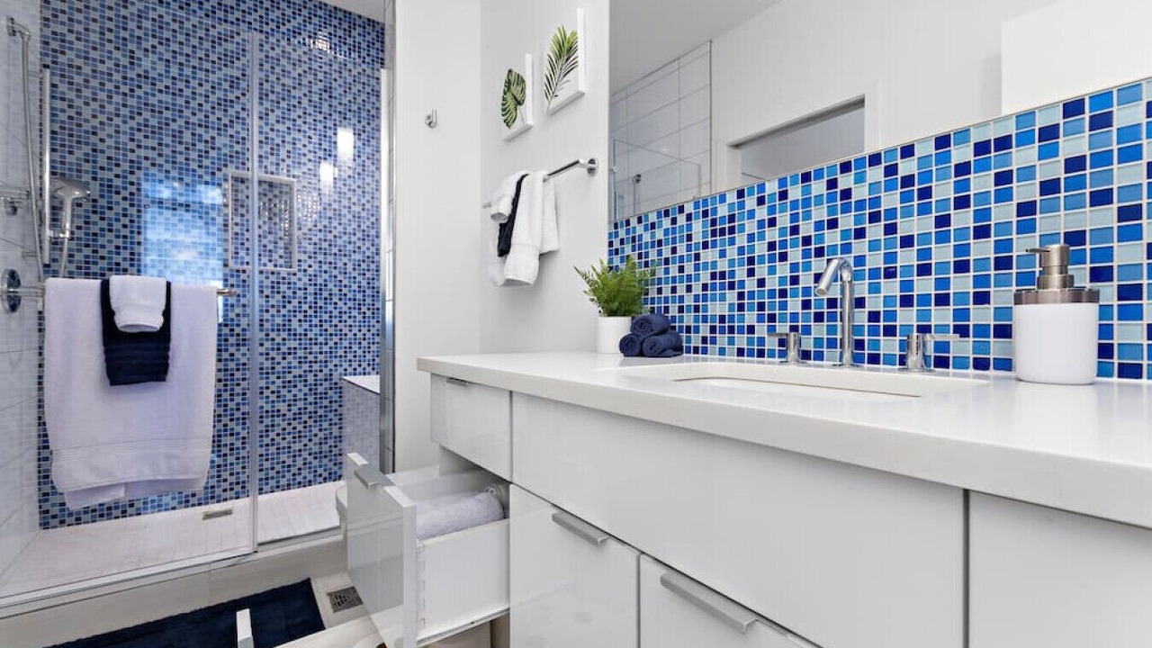 Photo of Bathroom in Downtown Kansas City