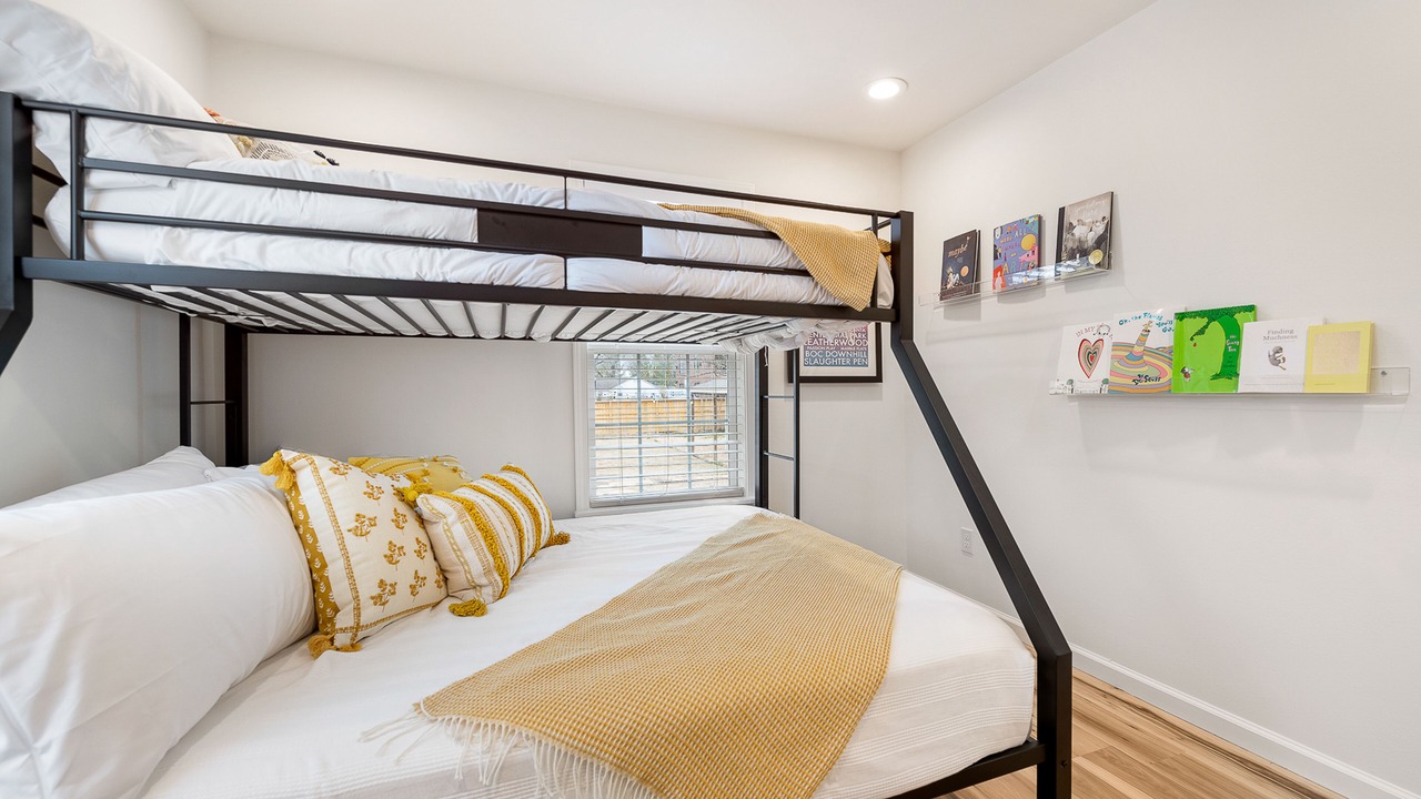 Photo of Bedroom in Downtown
