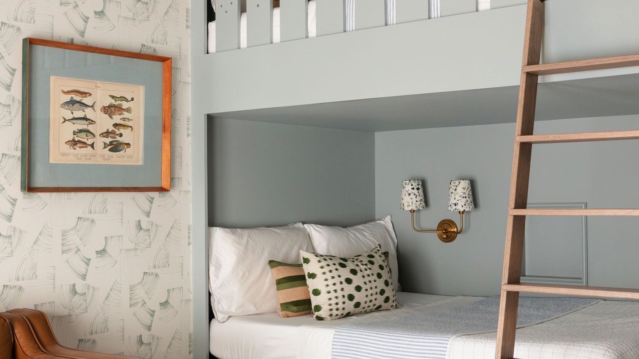 Photo of Bedroom in Elizabeth