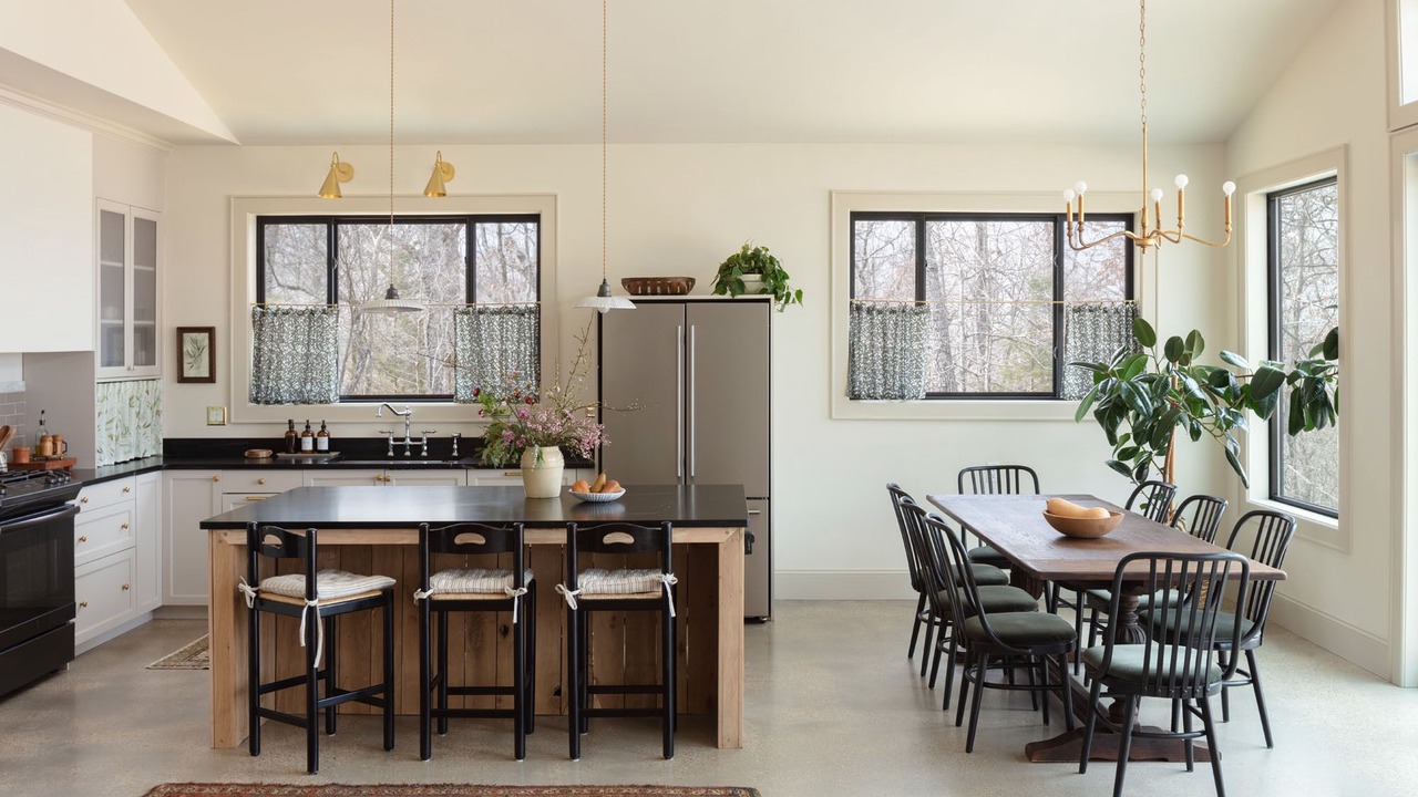 Photo of Kitchen in Elizabeth