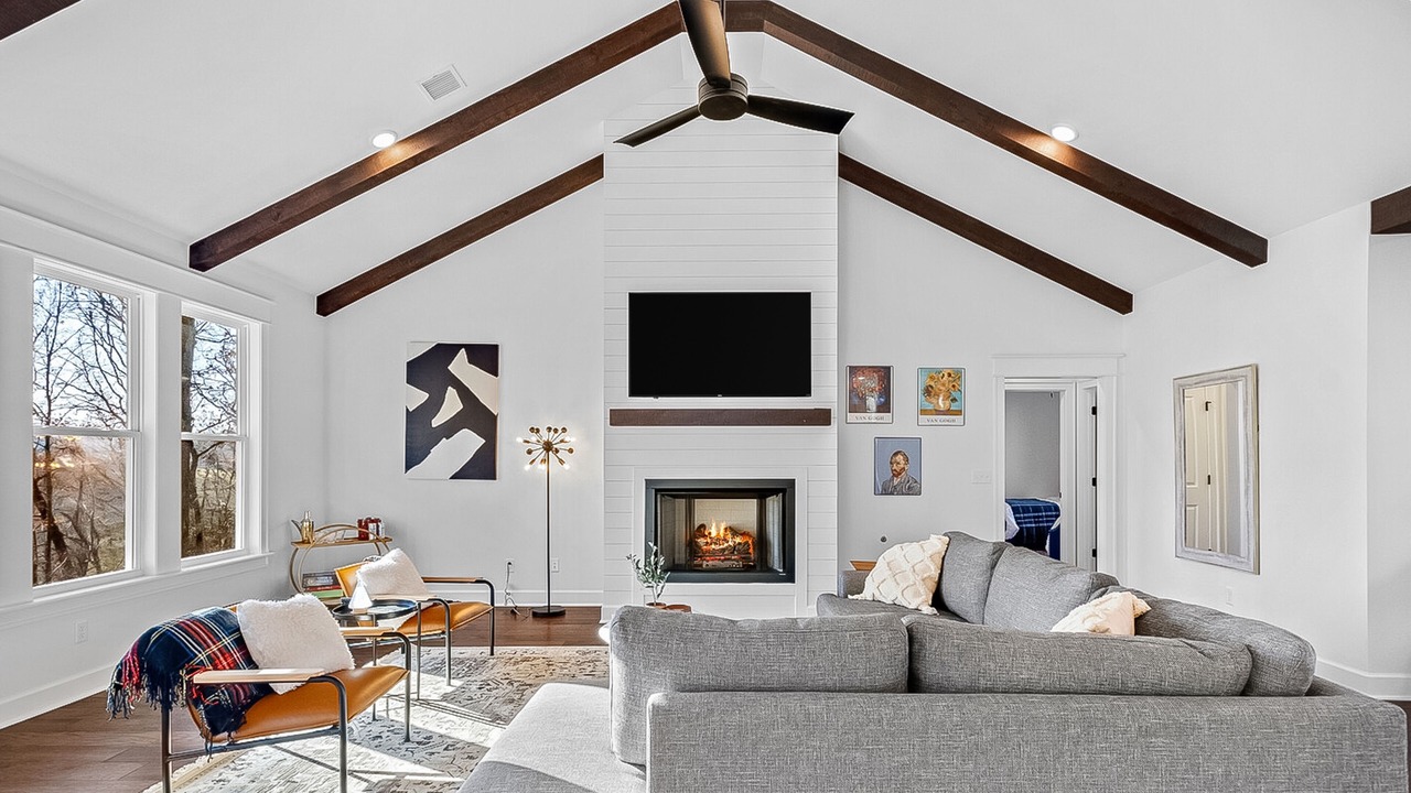 Photo of Livingroom in Bentonville