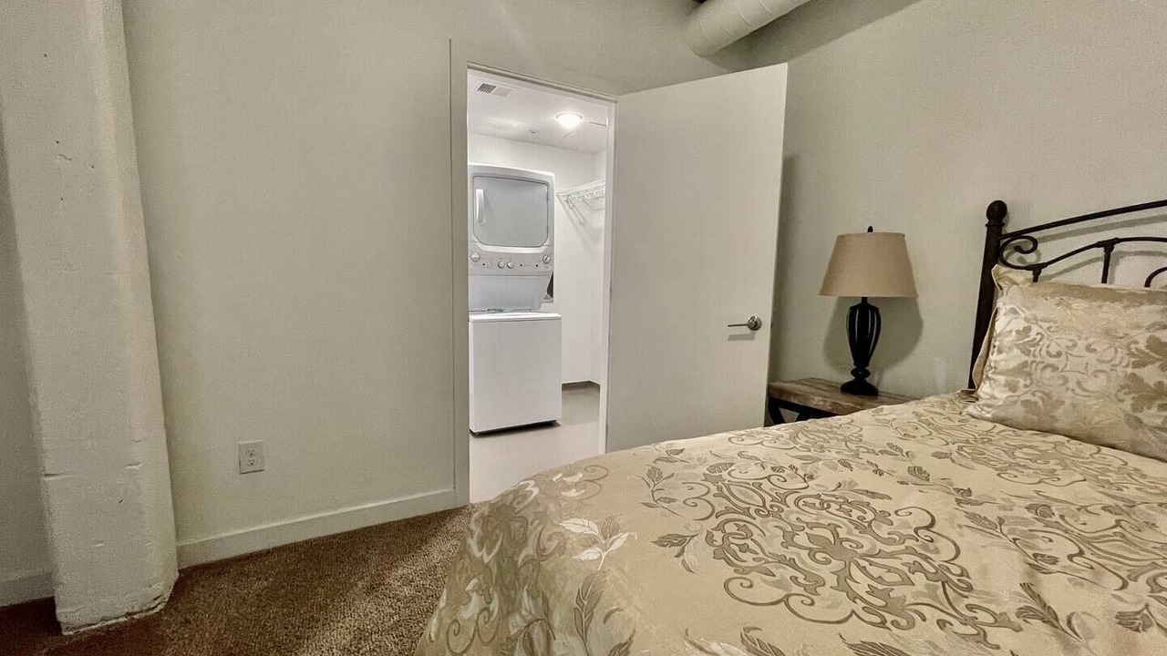 Photo of Bedroom in Old Market