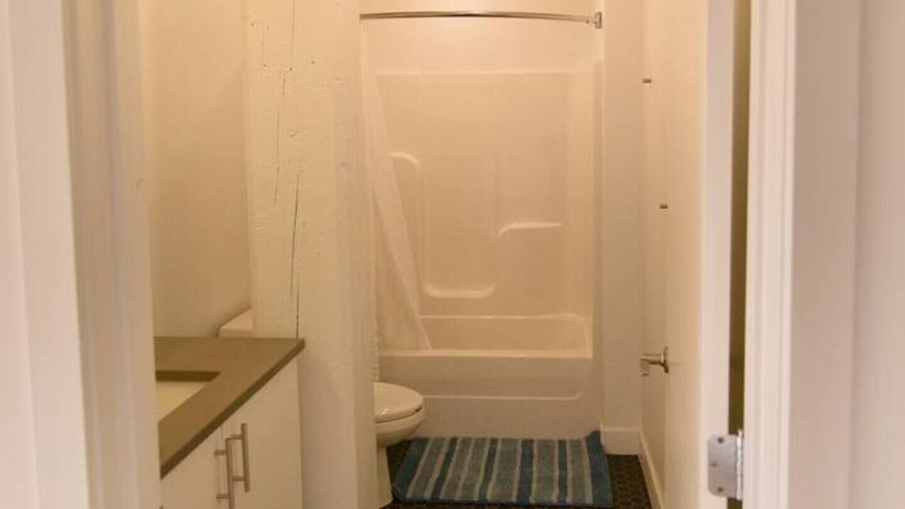Photo of Bathroom in Old Market