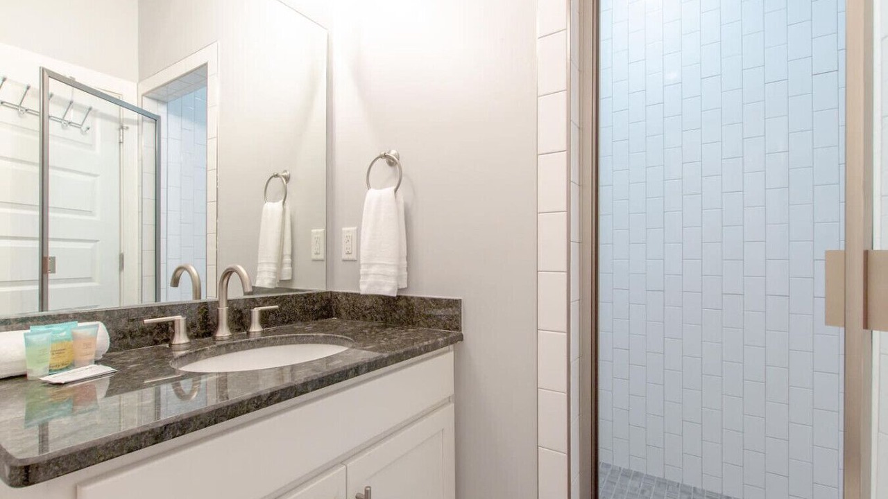Photo of Bathroom in Cleveland Park