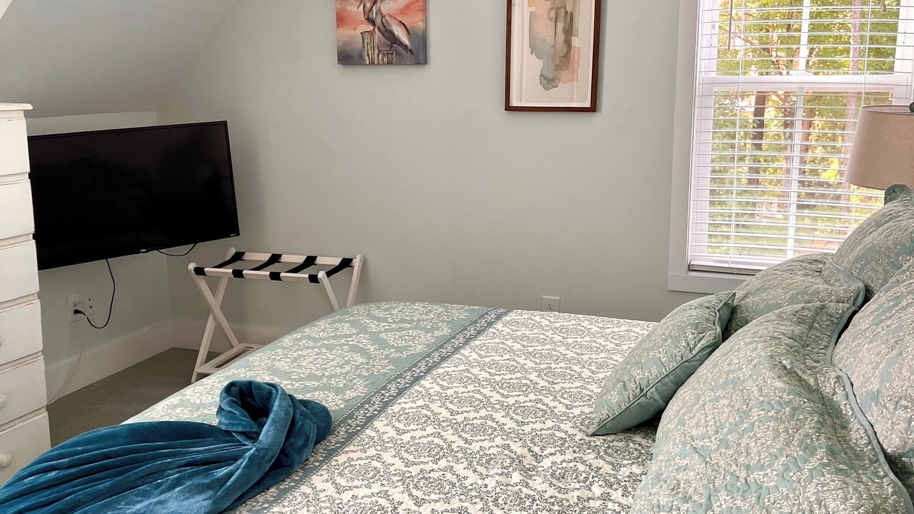 Photo of Bedroom in Minnesott Beach