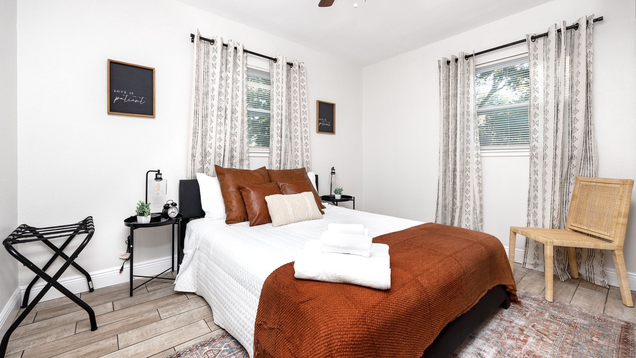 Photo of Bedroom in Largo