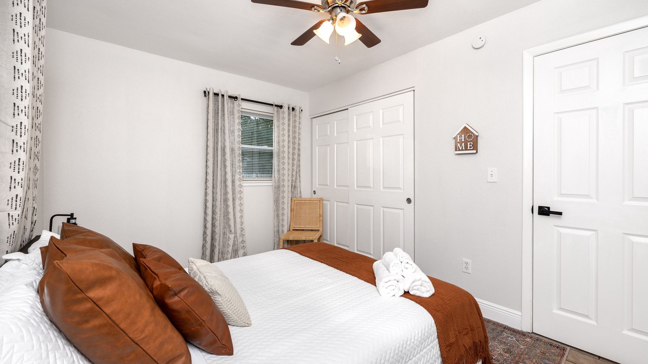 Photo of Bedroom in Largo