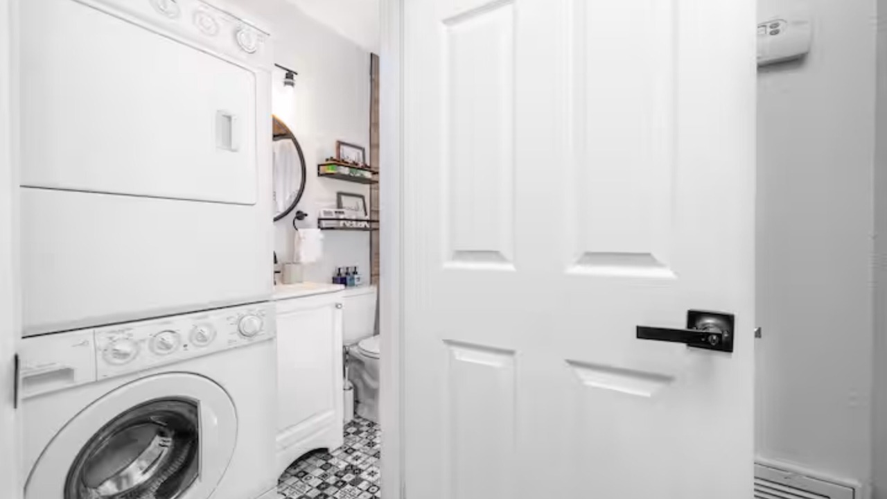 Photo of Bathroom in Largo