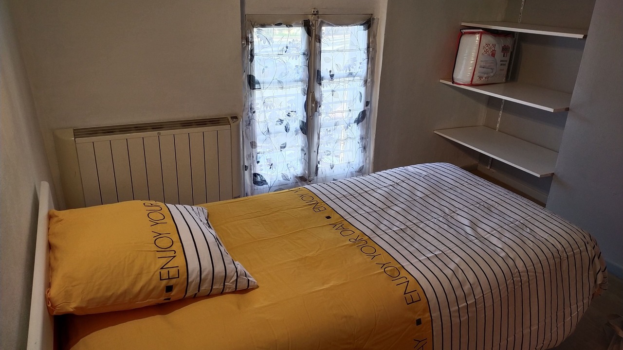 Photo of Bedroom in Poilly-lez-Gien