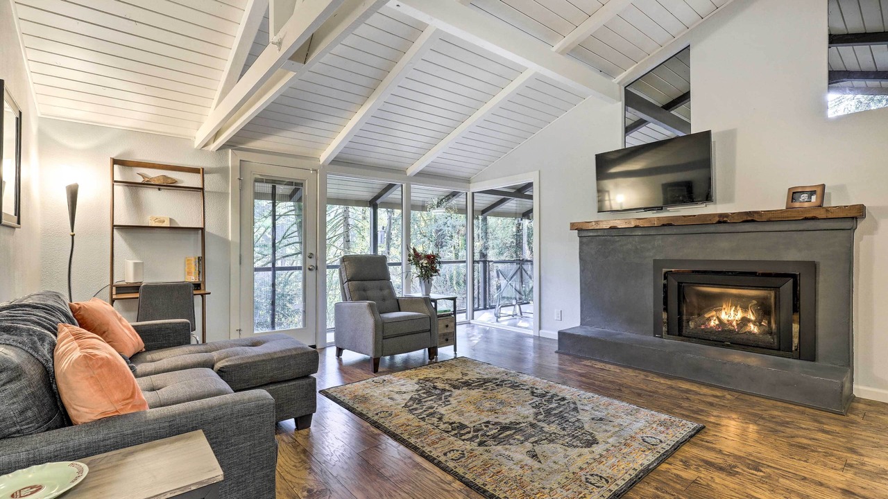 Photo of Livingroom in Northwood