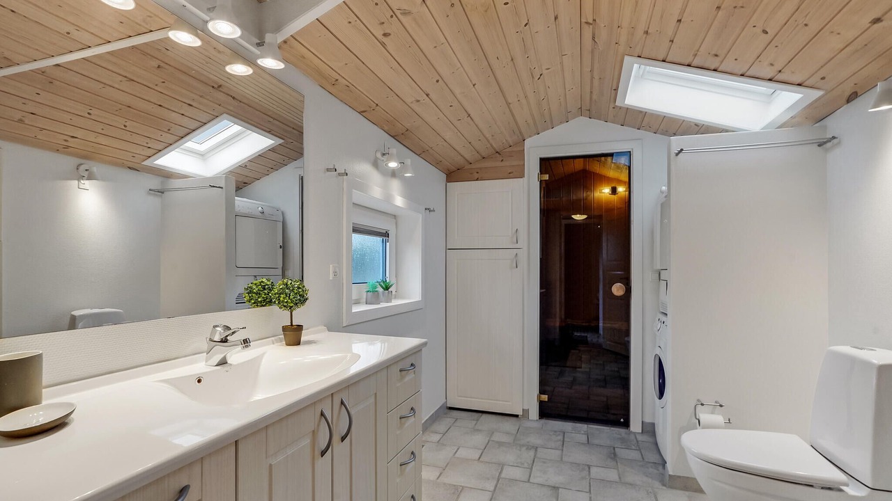 Photo of Bathroom in Sønder Vorupør