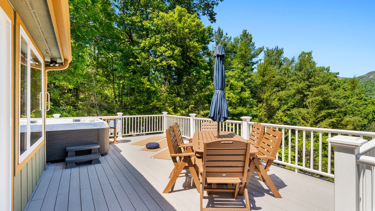 Photo of Outdoor in Lake Lure