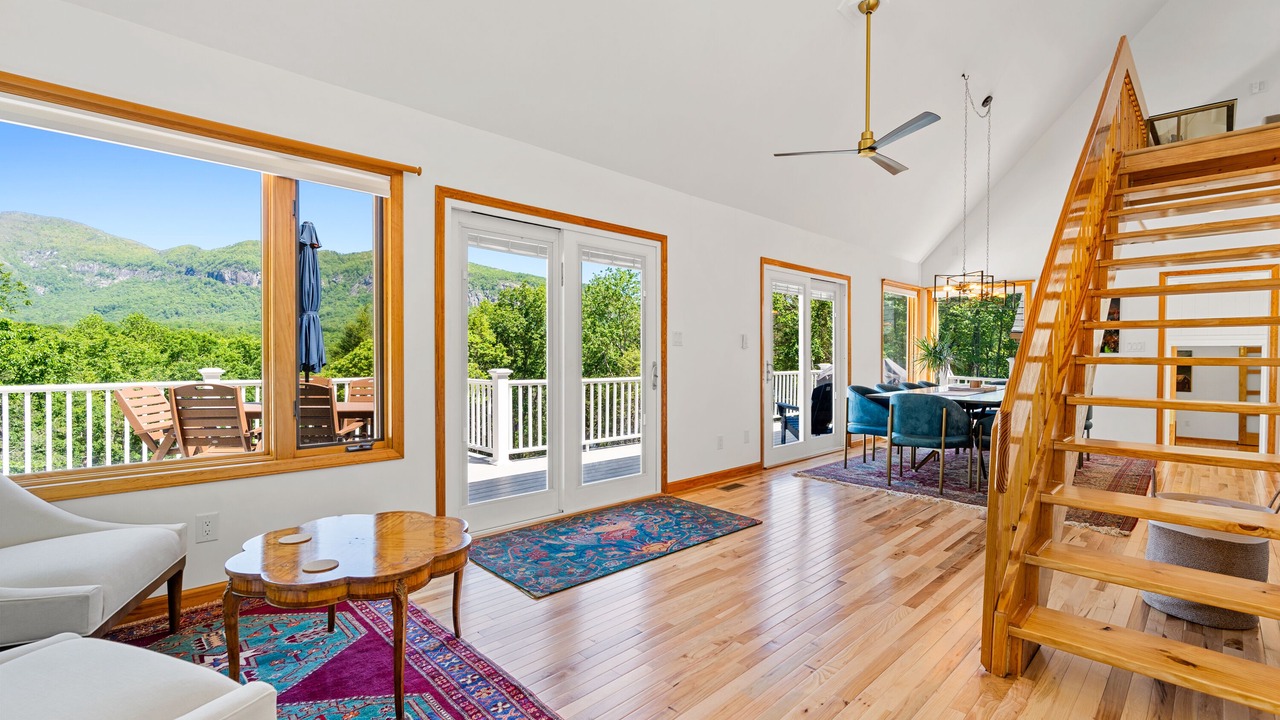 Photo of Livingroom in Lake Lure