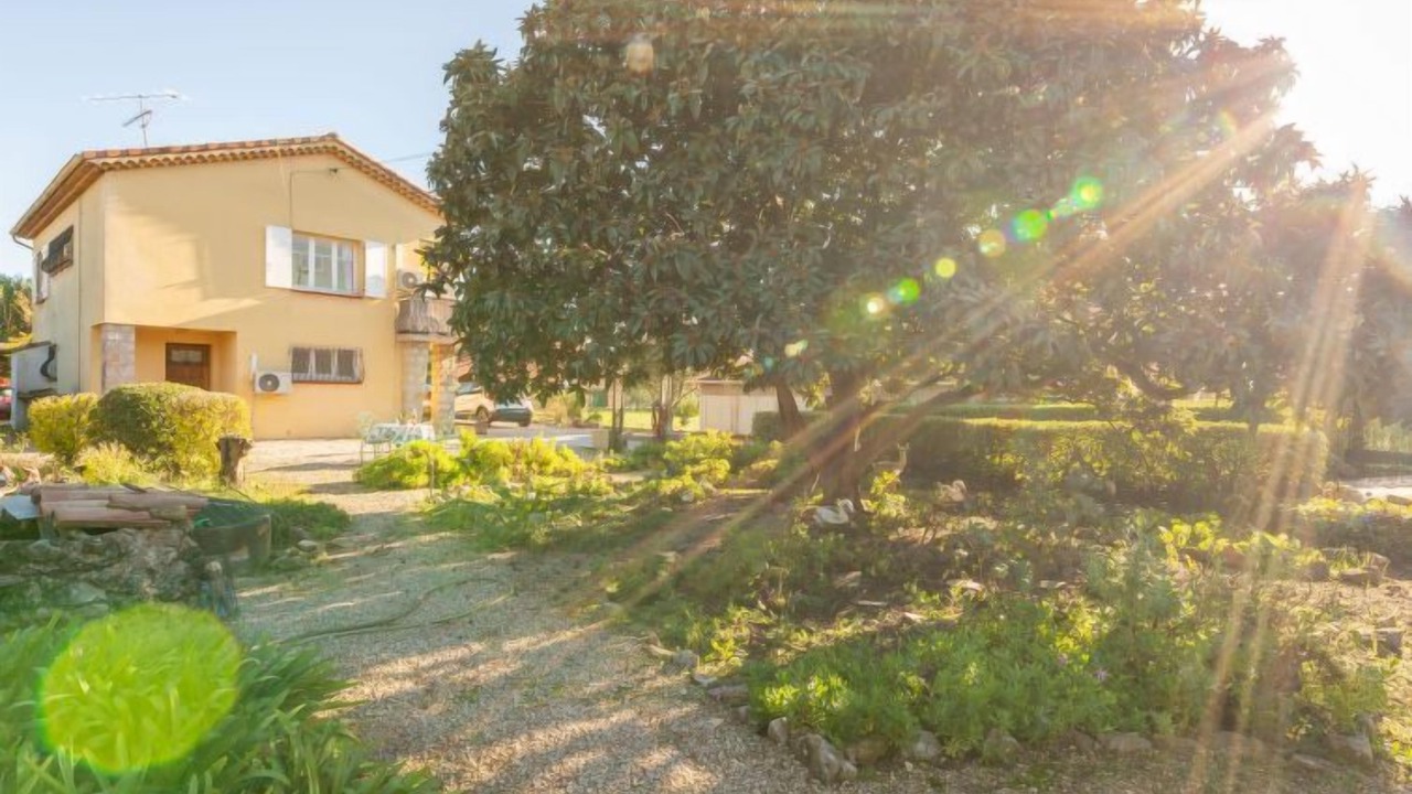 Photo of Others in Pegomas