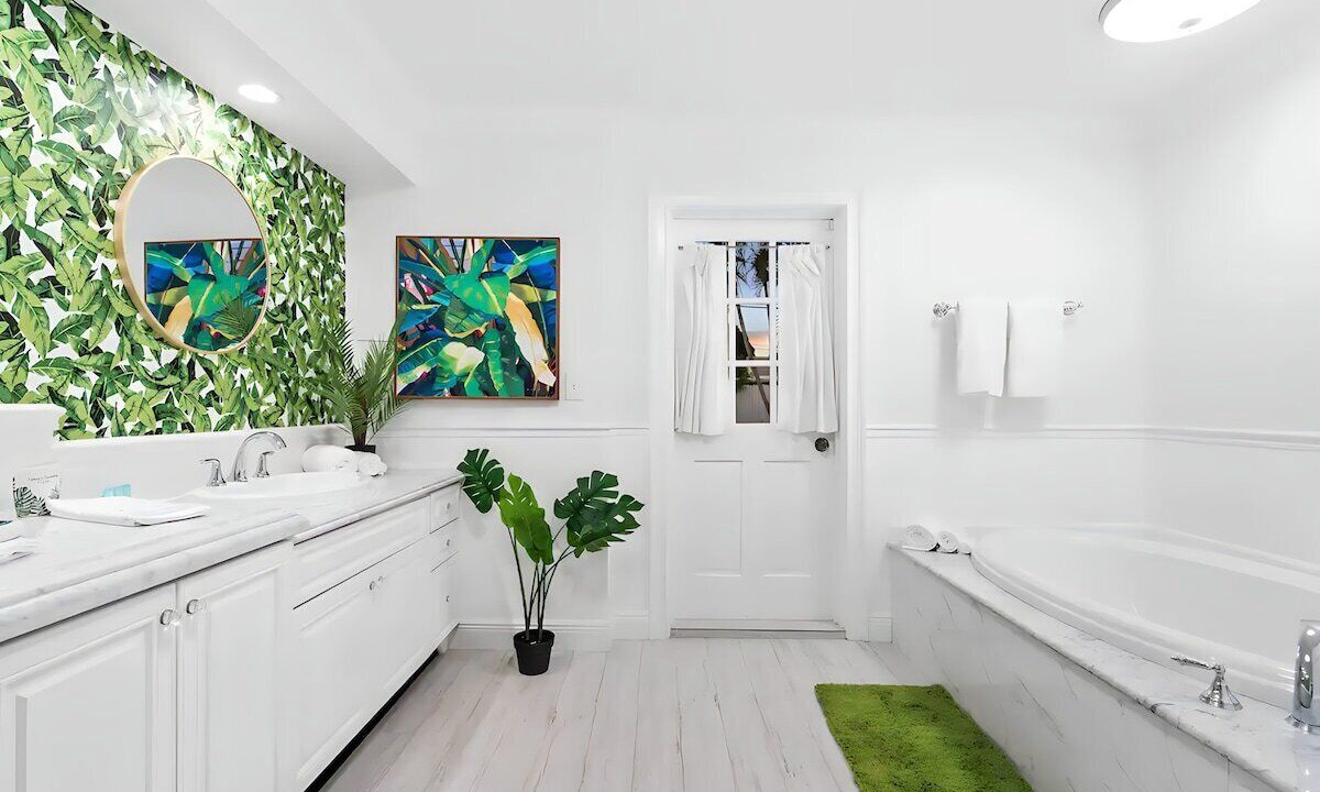Photo of Bathroom in Parker Ridge