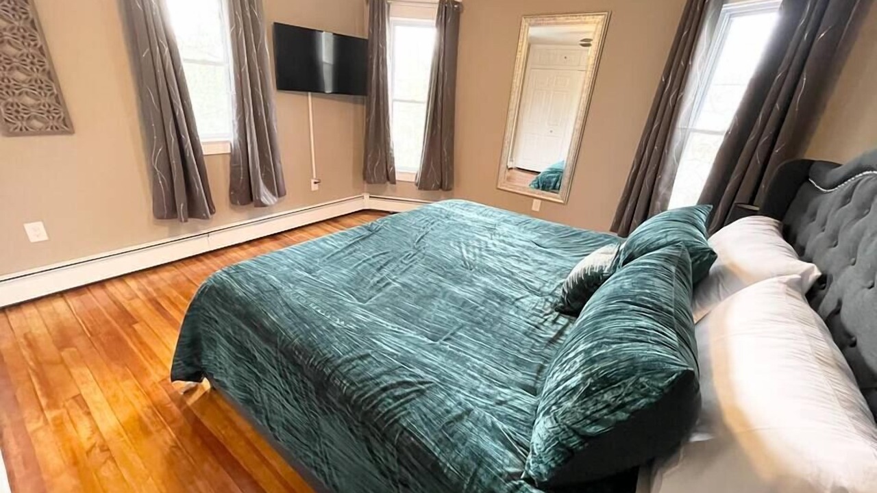 Photo of Bedroom in Scotia