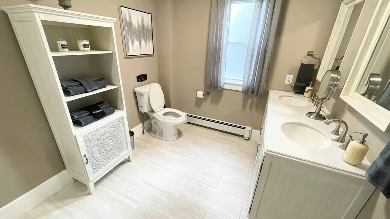 Photo of Bathroom in Scotia