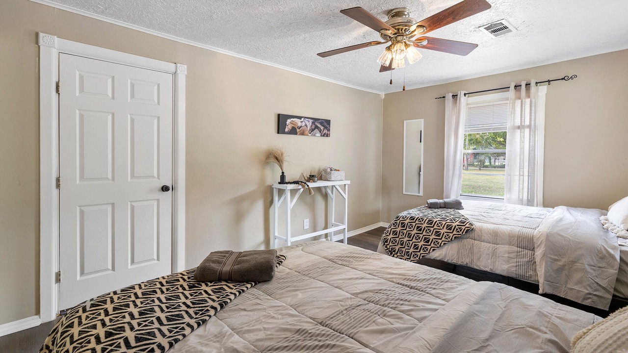 Photo of Bedroom in Southeast Houston