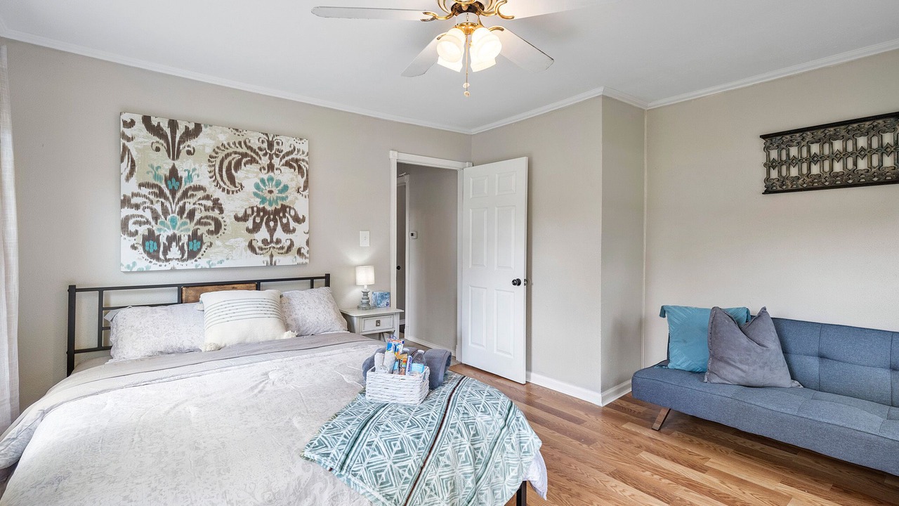 Photo of Bedroom in Southeast Houston