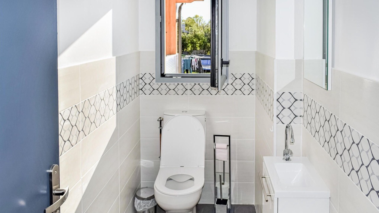Photo of Bathroom in Galan
