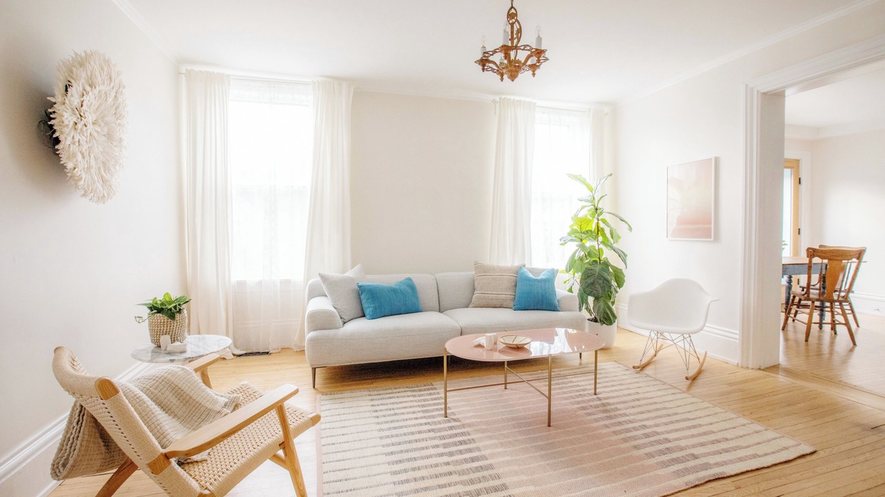 Photo of Livingroom in Prince Edward